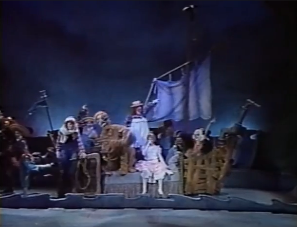 File:Boat from the 'Mexico' Sequence.png