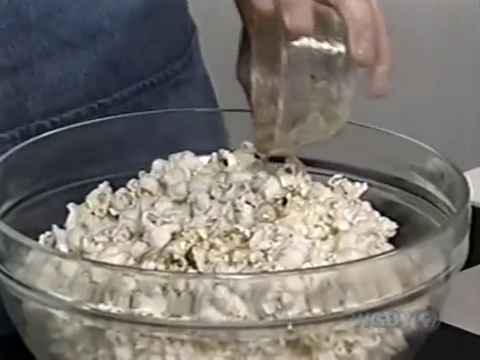 File:03 Zoe Making Super and Spice Popcorn.png