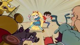 Star and Marco preparring to fight.