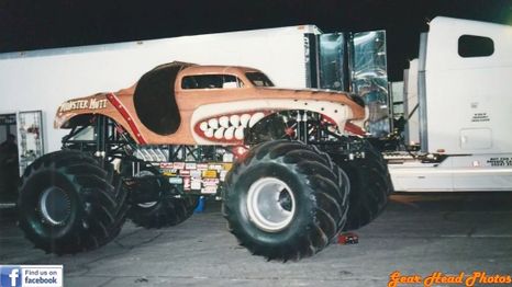 Monster Mutt parked in the pits of Monster Jam World Finals 4, which could have been used in the film.