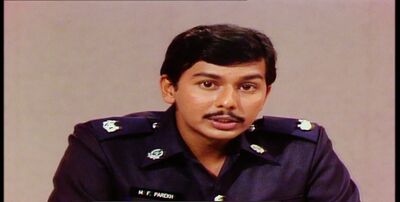 One of the Police host for the pilot episode(1986 ep1)