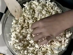 Sugar and Spice Popcorn (202)