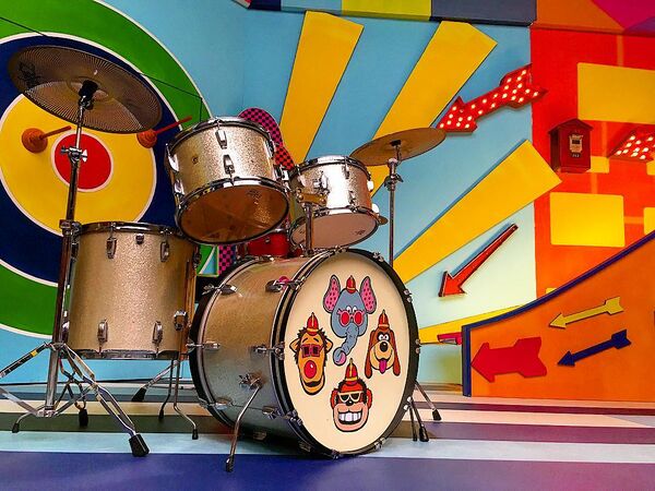 Photo of "The Banana Splits" drums used in the pilot.[9]