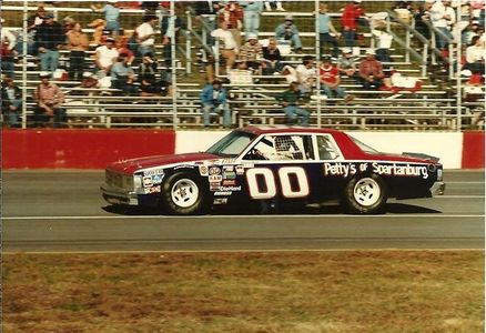 Freddy Smith driving a Chevrolet at the event. He would eventually finish 18th.