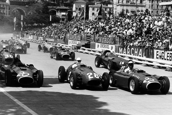 Castellotti and Moss edge out Fangio at the start.