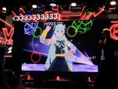 Ring's game being shown off at VocaFarre.