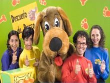 The Latin American Wiggles with Wags during the filming of an episode