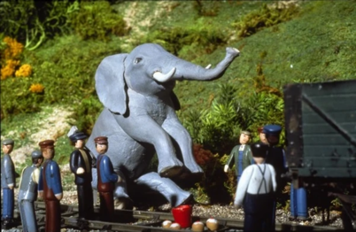 The elephant before spraying Henry