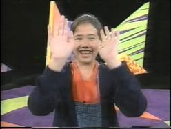Keiko in unknown clapping game (?)
