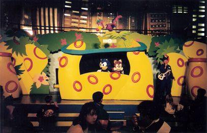 A picture of the puppet show itself.